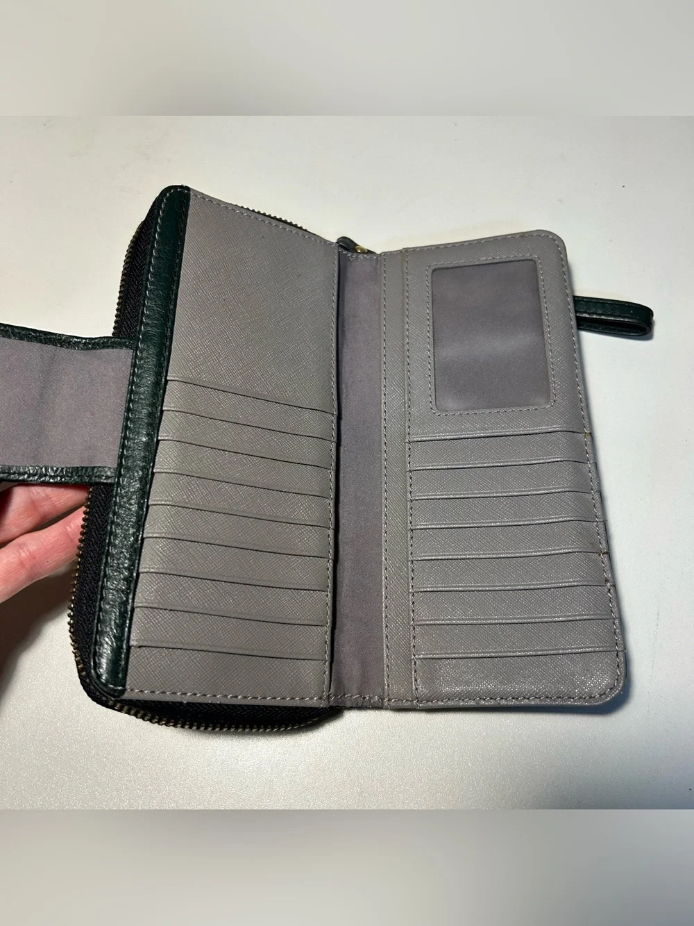 Fossil Leather Wallet Wristlet Forest Green Zip Around Snap Closure